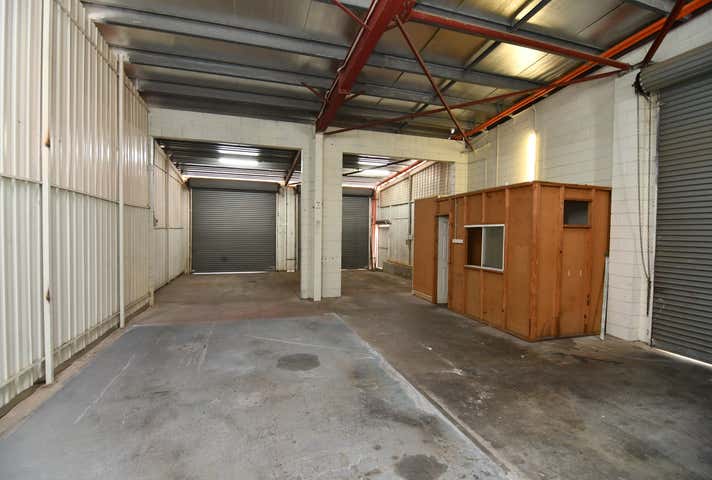 2/15 Whitehouse Street Garbutt QLD 4814 - Image 6