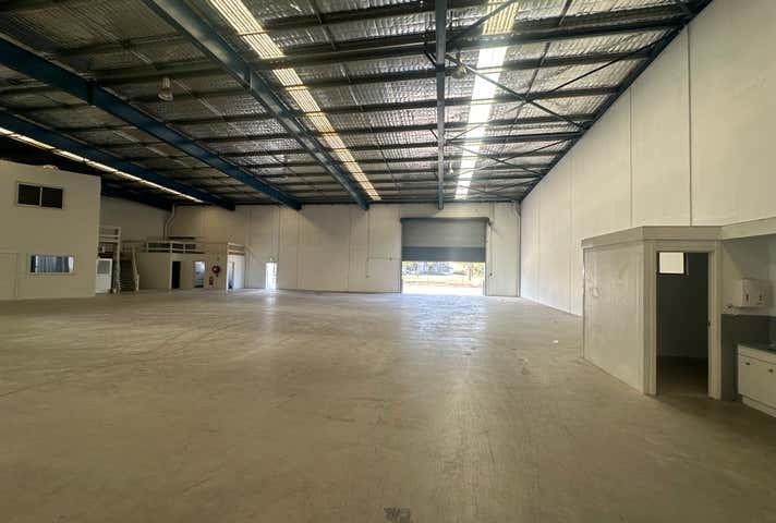 1/9-11 Pilbara Strreet Welshpool WA 6106 - Image 11