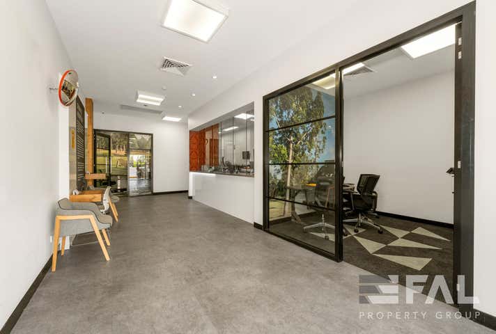 Shop 3, 699-701 Sherwood Road Sherwood QLD 4075 - Image 3