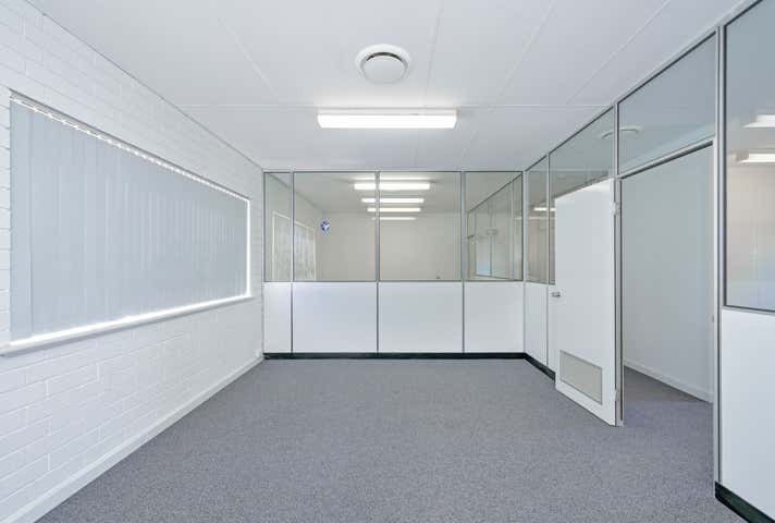 7 Fairbrother Street Belmont WA 6104 - Image 7