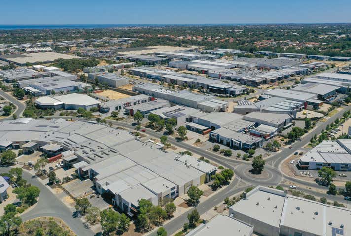 2/30 Discovery Drive Bibra Lake WA 6163 - Image 20