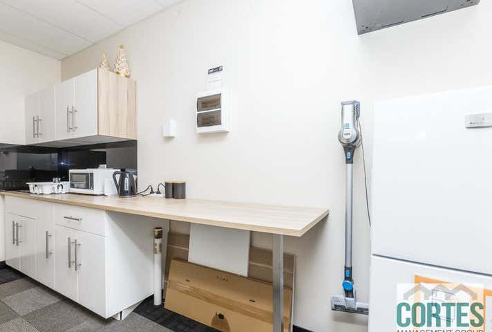 12/2 Ambitious Link Bibra Lake WA 6163 - Image 8