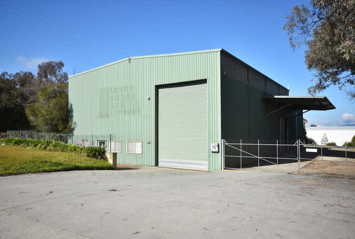 15 Hudson Crescent Albury NSW 2640 - Image 1