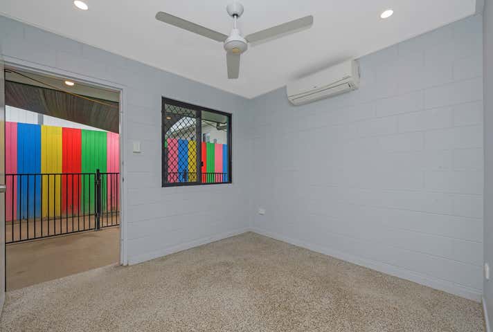 2/251 Ingham Road Garbutt QLD 4814 - Image 4