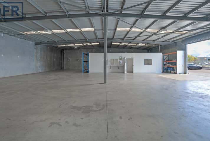 13 Paxton Way Port Kennedy WA 6172 - Image 6