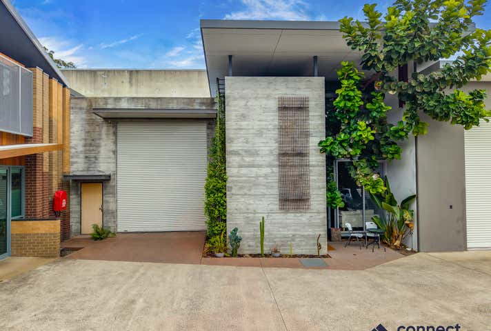 4/98 Spencer Road Carrara QLD 4211 - Image 1