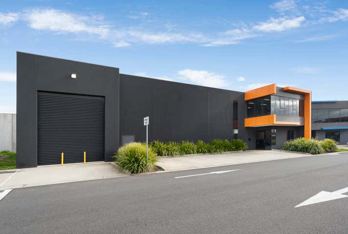 14, 96-106 Merrindale Drive Croydon VIC 3136 - Image 8