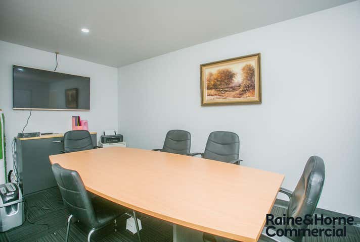 1 / 6 Fellowship Road Wangara WA 6065 - Image 7