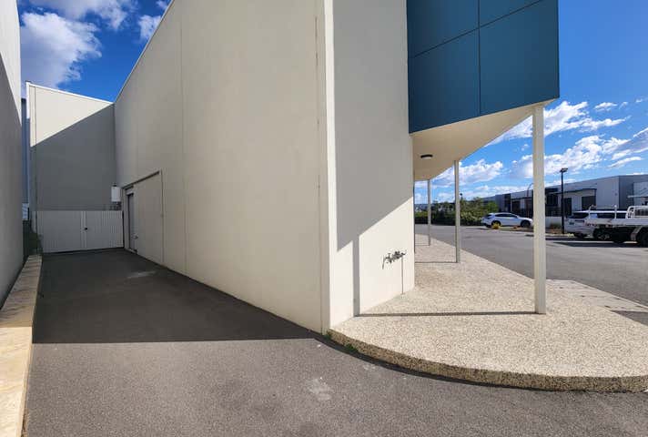 13/6 Production Road Canning Vale WA 6155 - Image 2