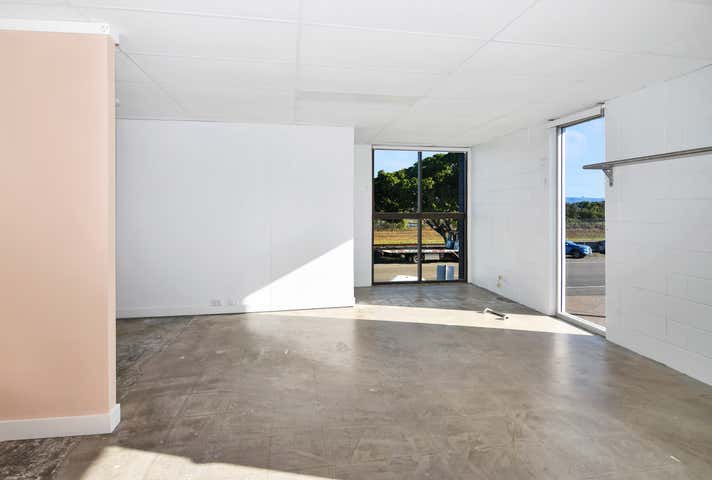3/205 Ingham Road West End QLD 4810 - Image 5