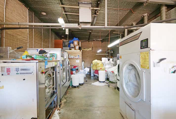 Unit 5, 196 Campbell Street Belmont WA 6104 - Image 4