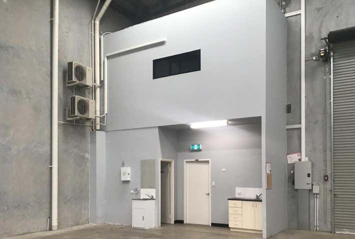 Unit 2, 86 Christable Way Landsdale WA 6065 - Image 6