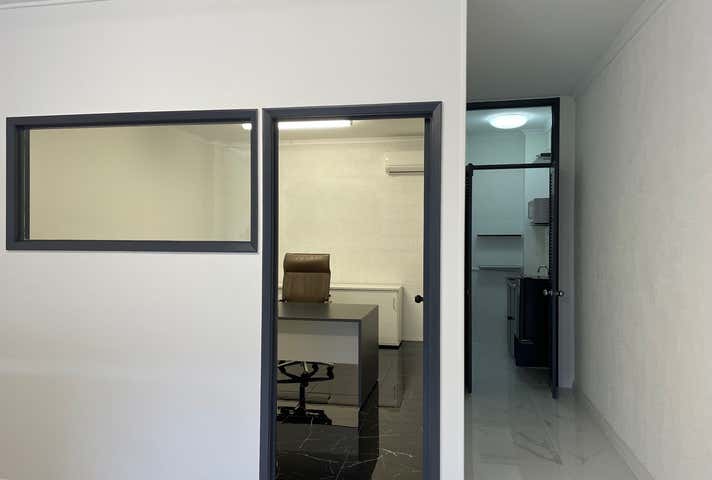 22/25-31 Grafton Cairns City QLD 4870 - Image 3