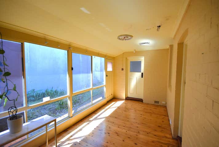 572 Kiewa Street Albury NSW 2640 - Image 11