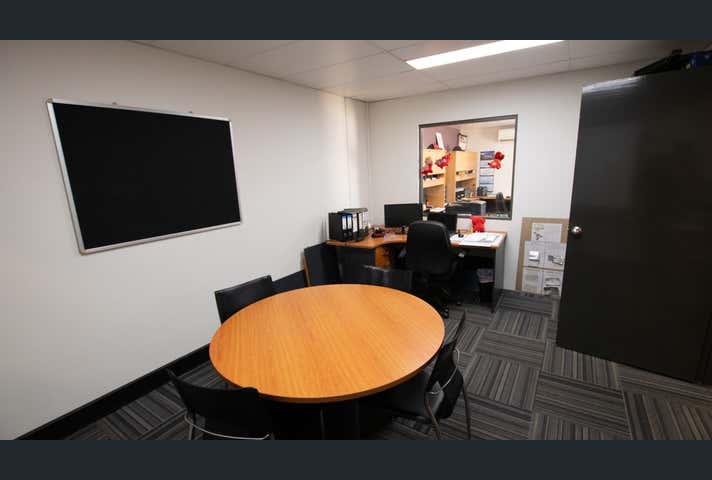 1/245 Barrington Street Bibra Lake WA 6163 - Image 14