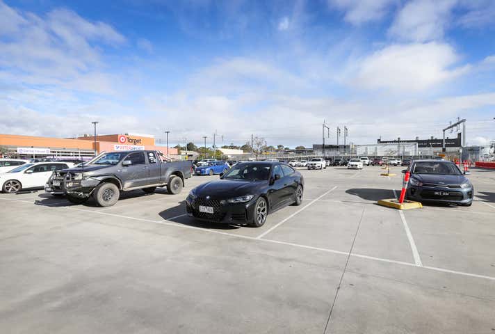 4/114-126  Evans Street Sunbury VIC 3429 - Image 14