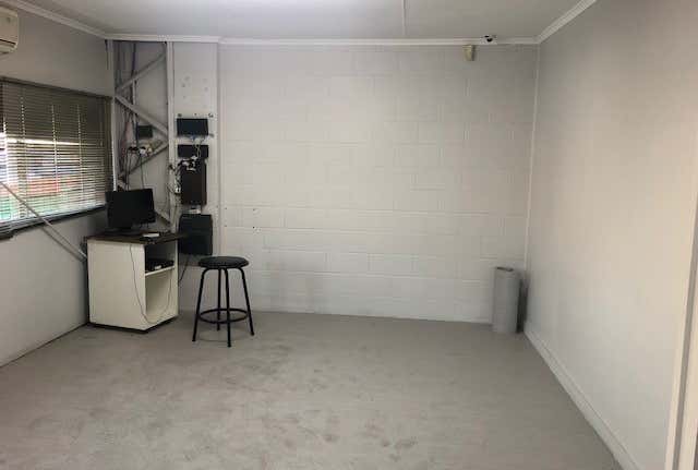 Mansfield QLD 4122 - Image 2