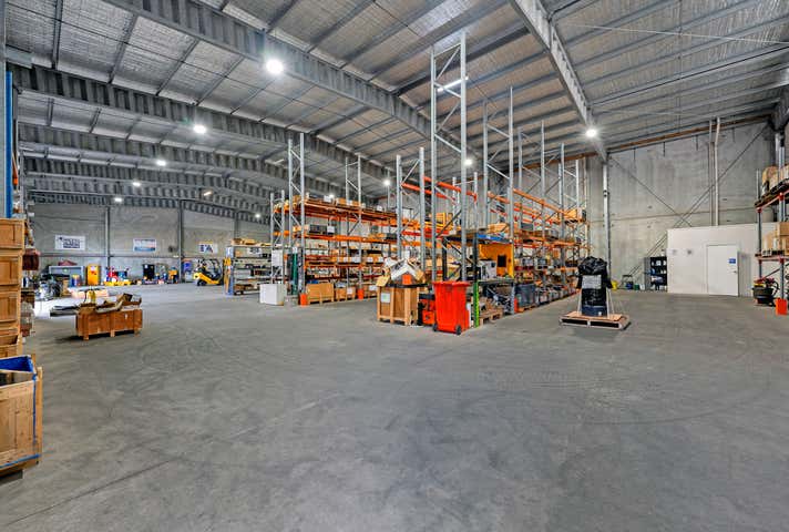 64-66 Crocodile Crescent Mount St John QLD 4818 - Image 2