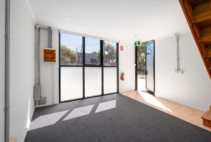 58 Longview Court Thomastown VIC 3074 - Image 8