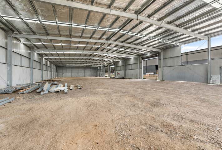 39 Fairview Road Kangaroo Flat VIC 3555 - Image 5