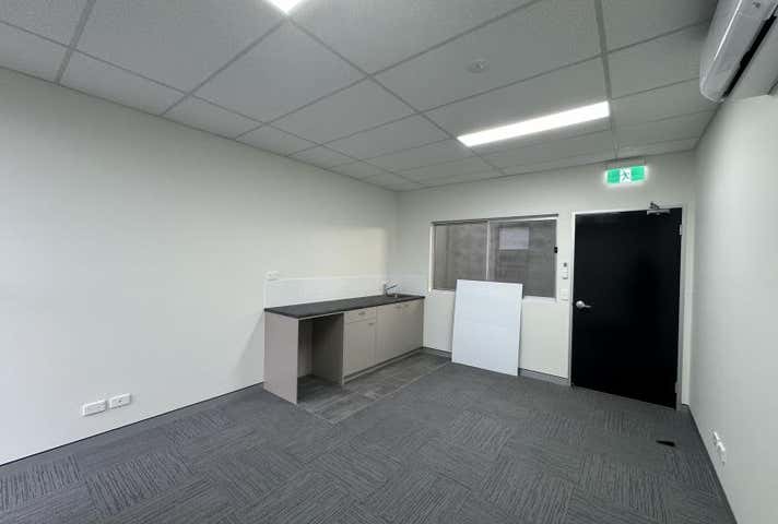 Unit 11, 61 Ashford Avenue Milperra NSW 2214 - Image 5