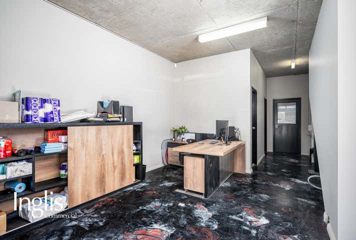 5/151 Hartley Road Smeaton Grange NSW 2567 - Image 3