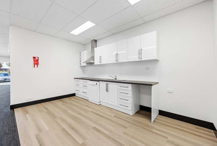 8/192-194 Bannister Road Canning Vale WA 6155 - Image 8