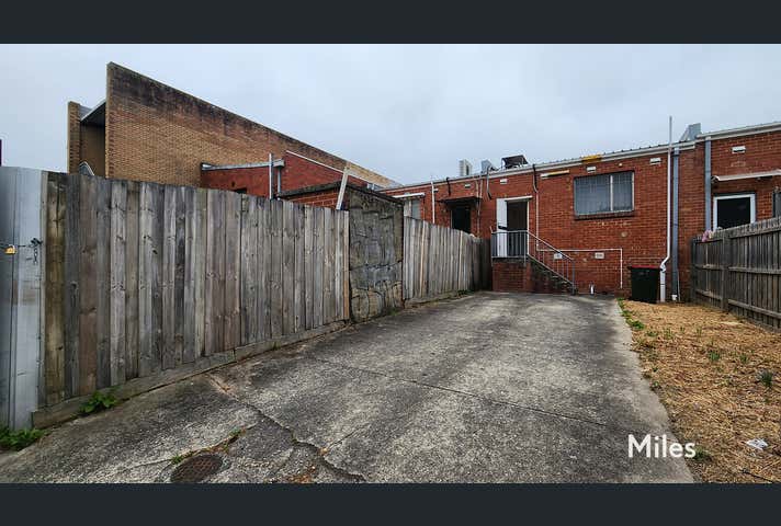 28 Tunstall Square Doncaster East VIC 3109 - Image 8