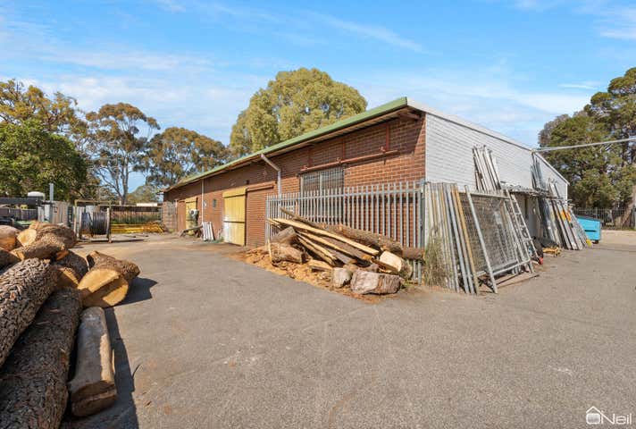10 Tinga Place Kelmscott WA 6111 - Image 20