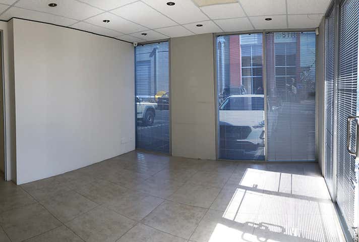 2/30 Fallon Rd Landsdale WA 6065 - Image 8