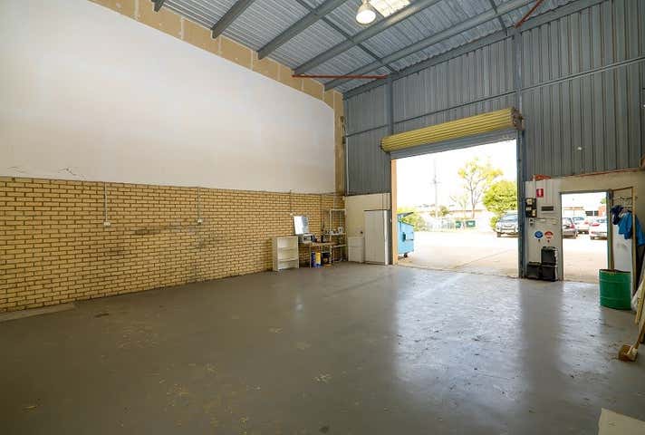 1/19 Macadam Place Balcatta WA 6021 - Image 4