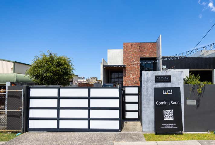 11 Ozone Parade Miami QLD 4220 - Image 1