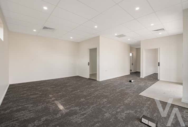 9 Enterprise Crescent McDougalls Hill NSW 2330 - Image 6