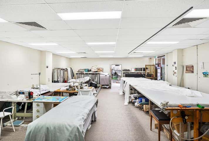 9 HARKER STREET Burwood VIC 3125 - Image 2