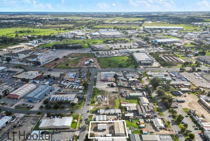 13 Bradpole Road Edinburgh North SA 5113 - Image 29