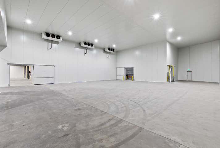 12 Hanwell Way Bassendean WA 6054 - Image 8