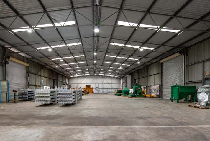 32 & 34 Denninup Way Malaga WA 6090 - Image 18