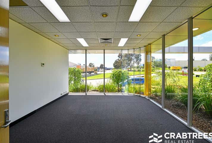 6 Dalmore Drive Scoresby VIC 3179 - Image 4