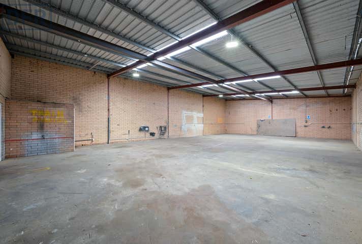 4/1 Crompton Road Rockingham WA 6168 - Image 22