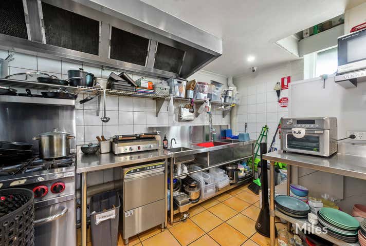 9B/38 Bridge Street Eltham VIC 3095 - Image 5