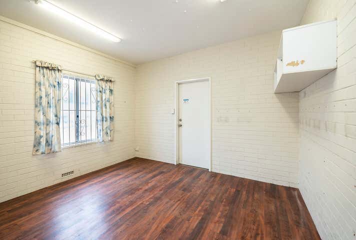 5/10 Whyalla Street Willetton WA 6155 - Image 4