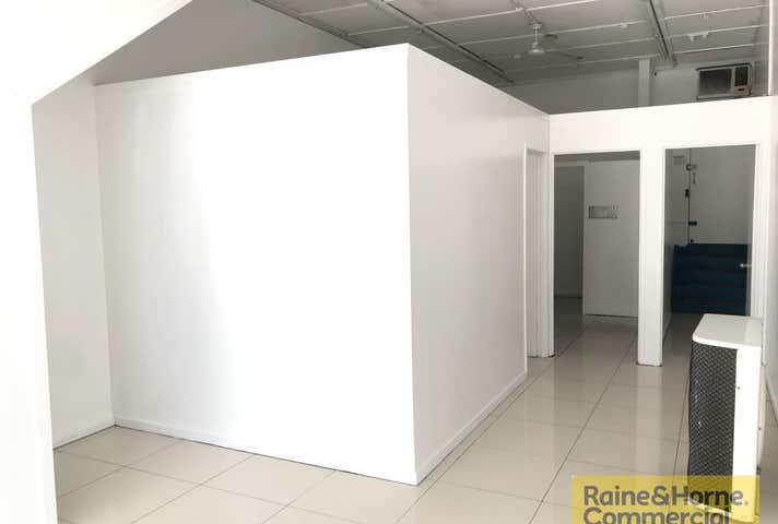 4/1192 Sandgate Road Nundah QLD 4012 - Image 3