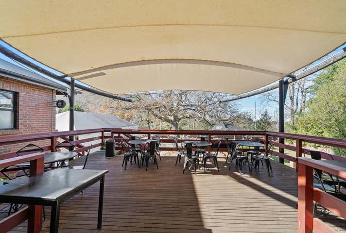 694-696 Mount Macedon Road Mount Macedon VIC 3441 - Image 11