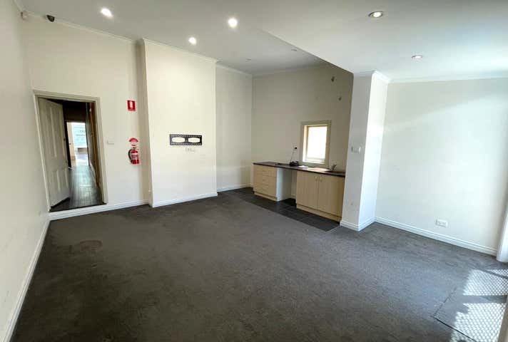 119 Martin Brighton VIC 3186 - Image 6