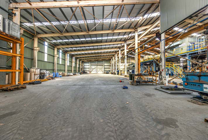 6 Sandpiper Close Kooragang NSW 2304 - Image 7