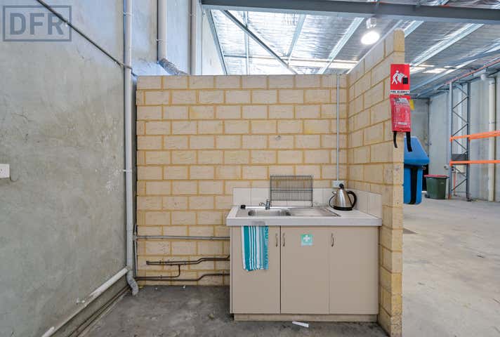 1/12 Helmshore Way Port Kennedy WA 6172 - Image 18