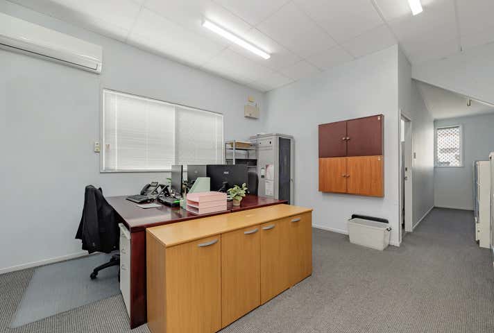 571 Ross River Road Kirwan QLD 4817 - Image 9