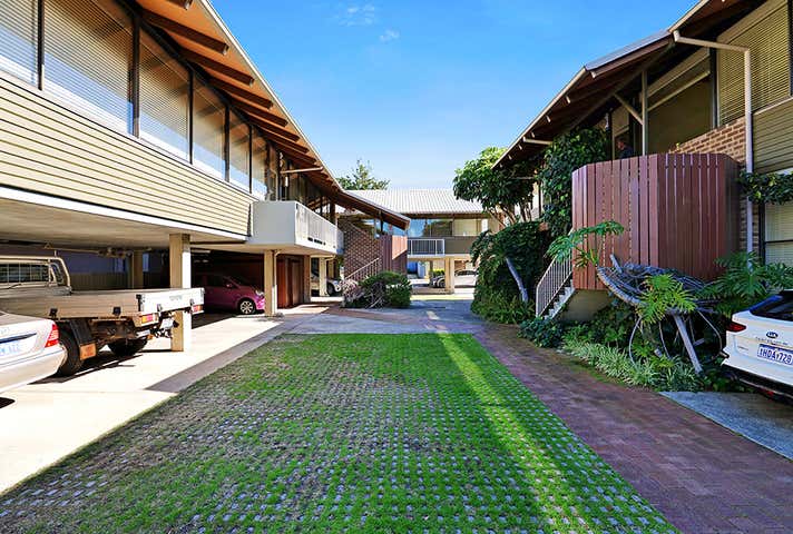 9 Hampden Road Nedlands WA 6009 - Image 13