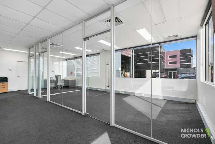 15 Capital Place Carrum Downs VIC 3201 - Image 7