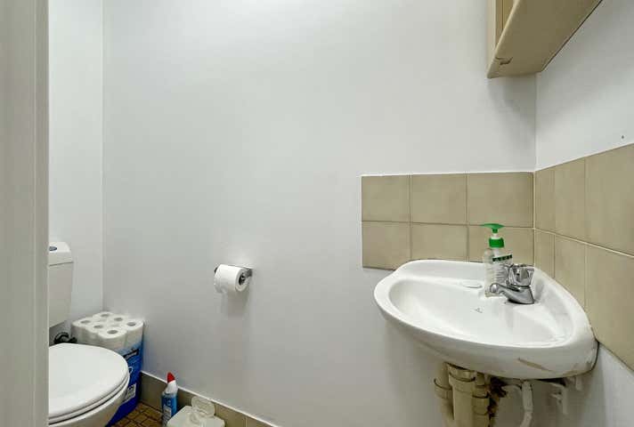 Unit 3, 52 Clavering Road Bayswater WA 6053 - Image 9